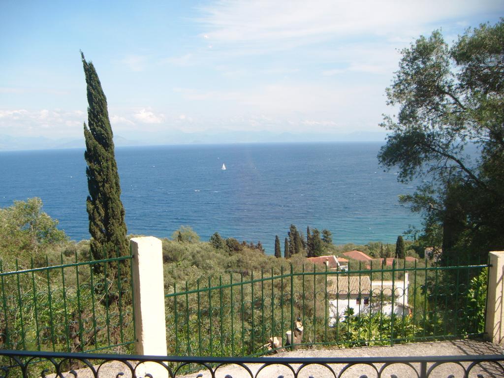 Villa Emily Achílleion Camera foto