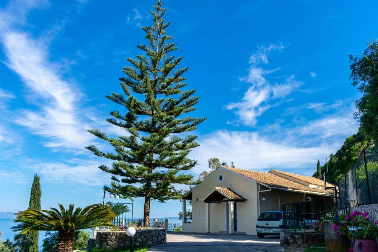 Villa Emily Achílleion Esterno foto