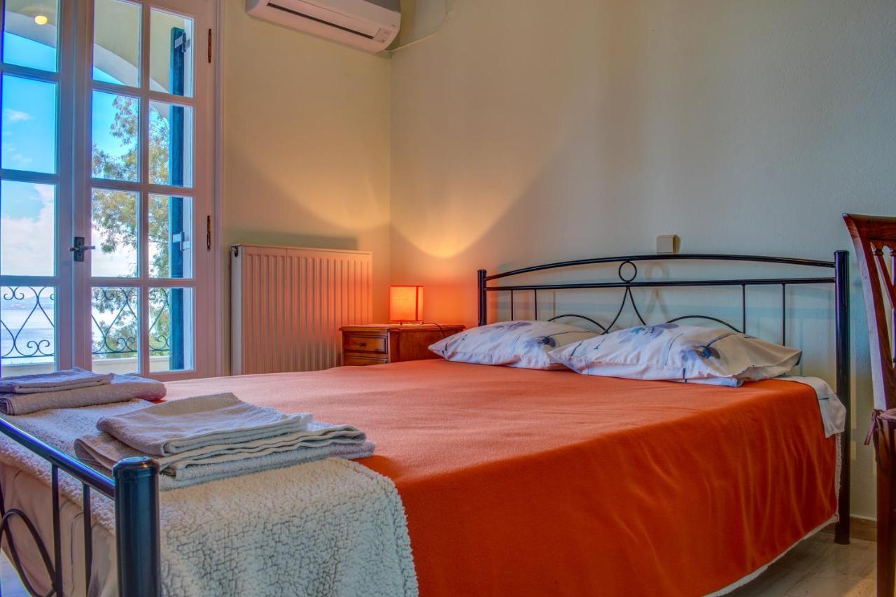 Villa Emily Achílleion Esterno foto